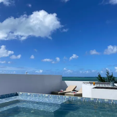 Penthouse - Sea View, Private Root Top Pool, Golf